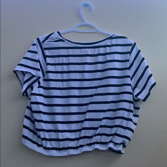 T-Shirt - Picture 2 of 2